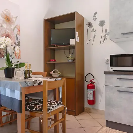 Casa Arianna Лавено-Момбелло
